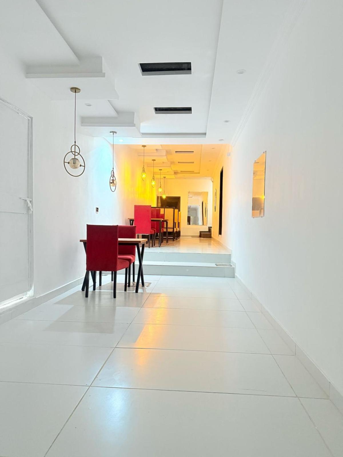 Hotel Tulip Inn, Gulberg Lahore Exterior foto